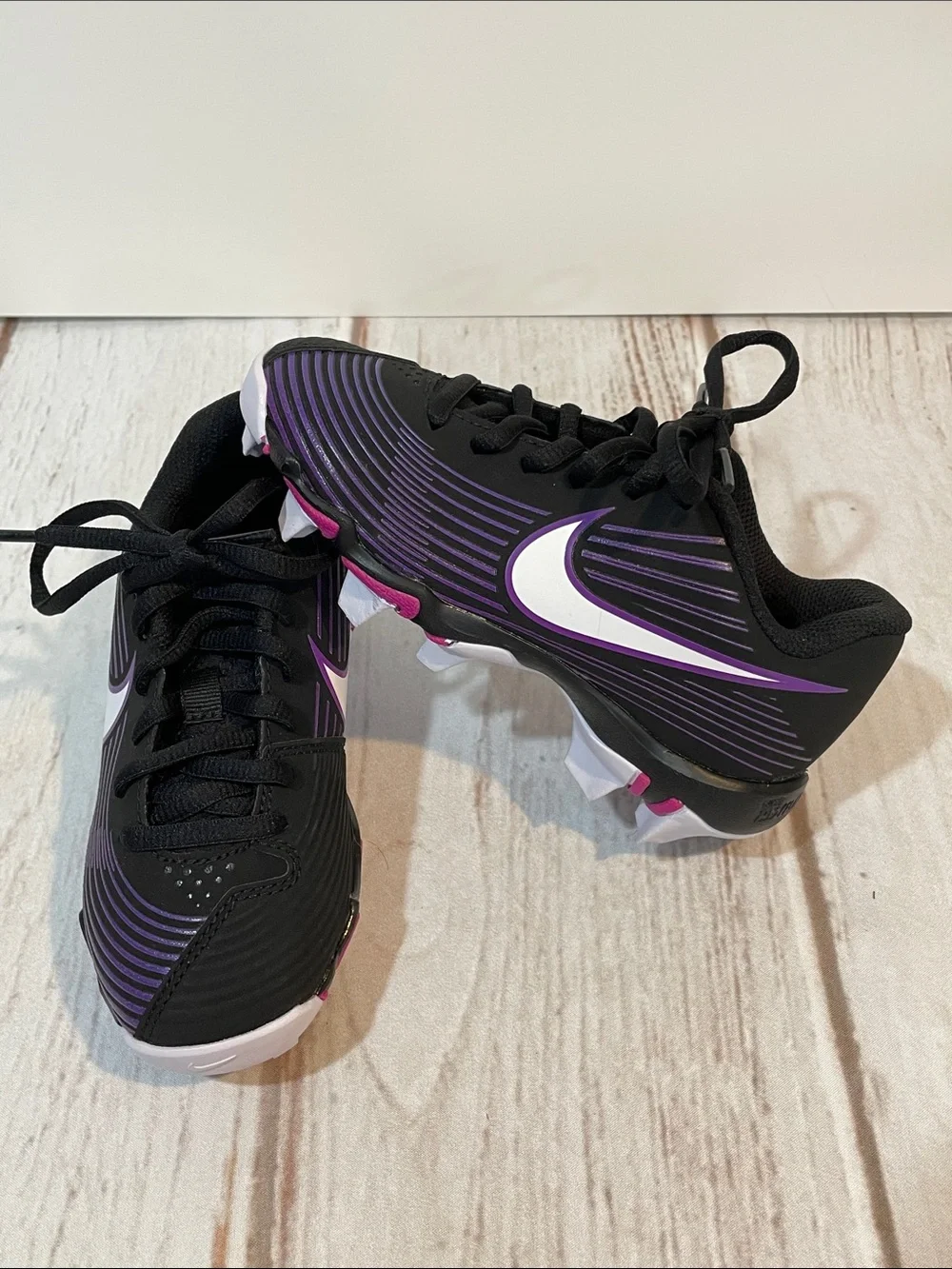 Nike Girls Softball Baseball Cleats Kids 11C Black Purple Like New T-Ball